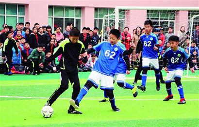 天津市公示体育资助项目，津门虎去年外援引进资金为2300万