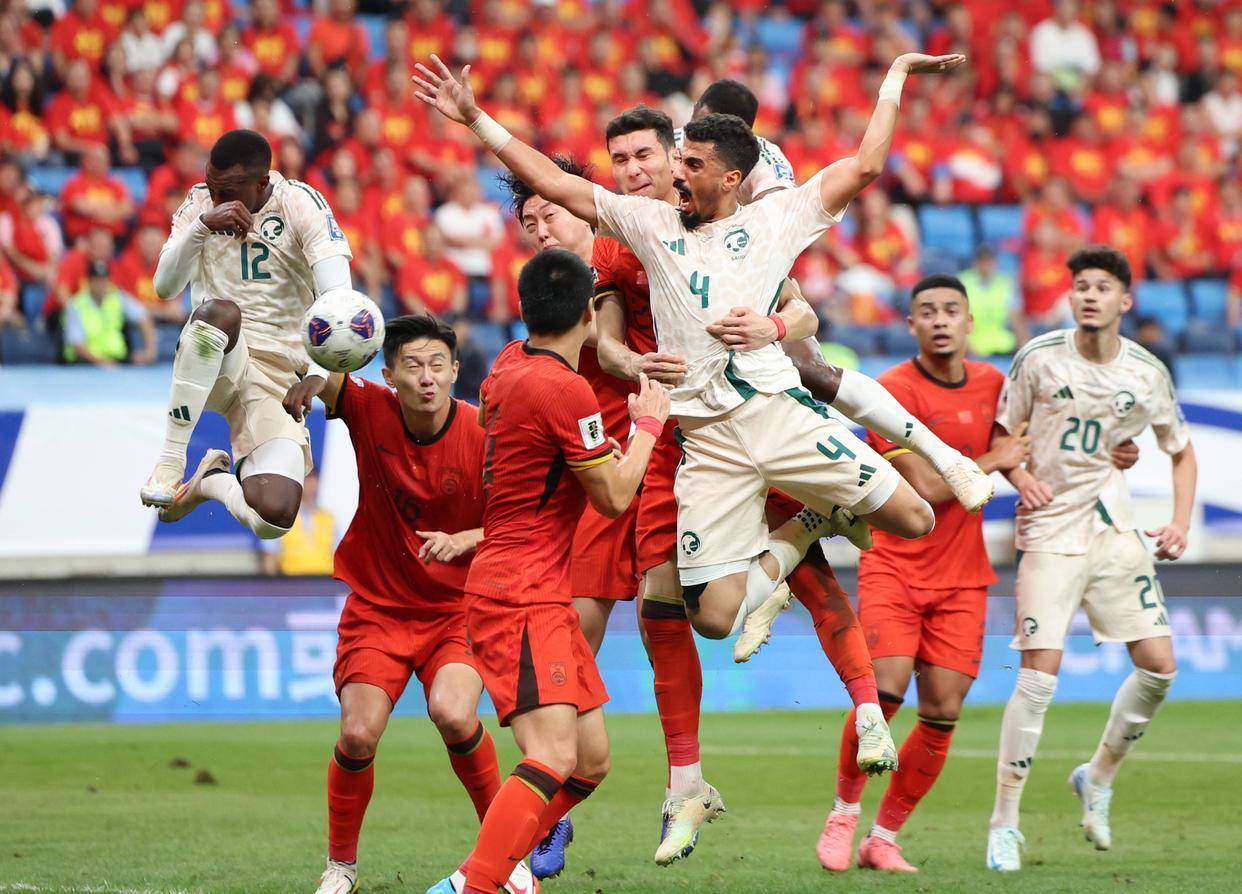 快速反击直接打穿整条防线