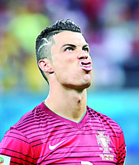 球员暖心动作感动全场