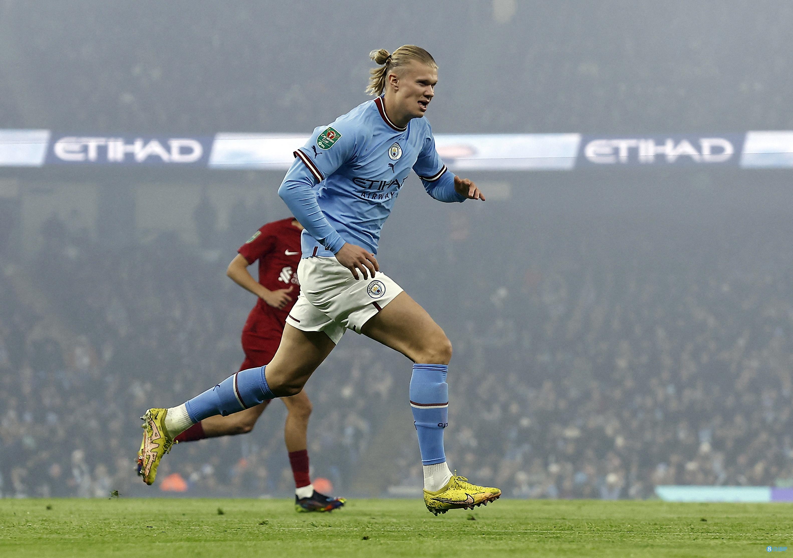 谁更强？ESPN对比15-16赛季库里和本赛季SGA数据