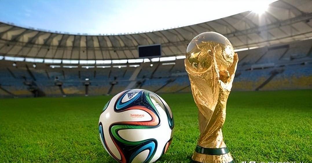 范戴克：批评？这是现代足球一部分；很自豪能带领荷兰这么久（范戴克：批评属于现代足球的常态；能长期带领荷兰队让我很自豪）