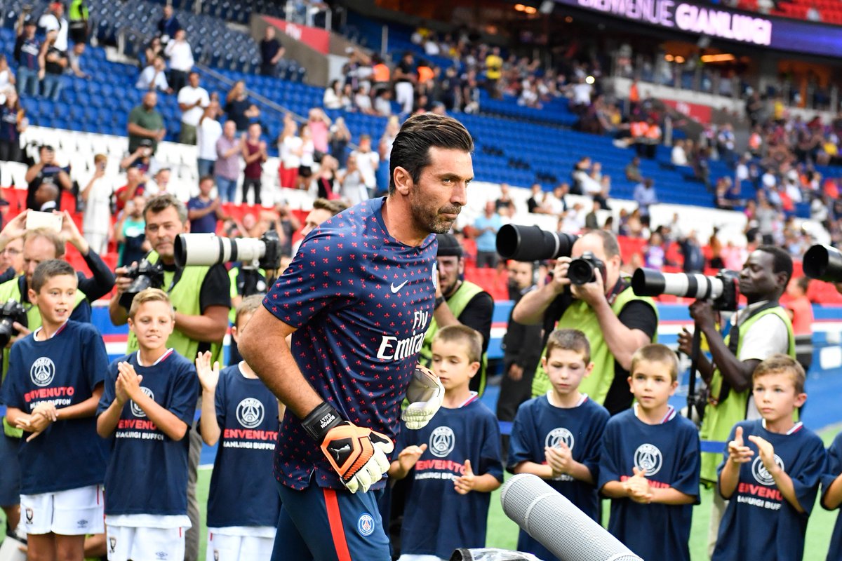 西甲半场：布坎南世界波破门，比利亚雷亚尔暂1-0赫塔菲（西甲半场战报：布坎南轰世界波破门，黄潜比利亚雷亚尔暂1-0领先赫塔菲）