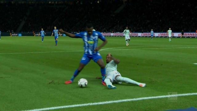 日职联半场：相马勇纪造险，柏太阳神0-0町田泽维亚