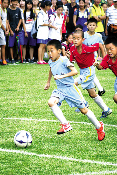 篮球CBA赛场精彩进攻合集